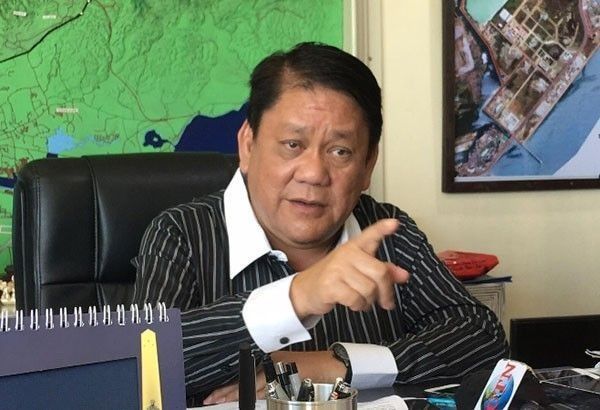 OsmeÃ±a OK with naming barangay drug protectors