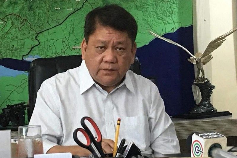 OsmeÃ±a: Tax evaders angay tutokan ni Duterte