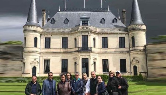Opening the right doors in Bordeaux