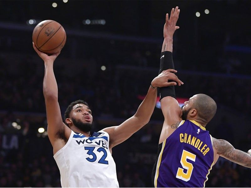 Chandler has impactful Laker debut in win over Wolves