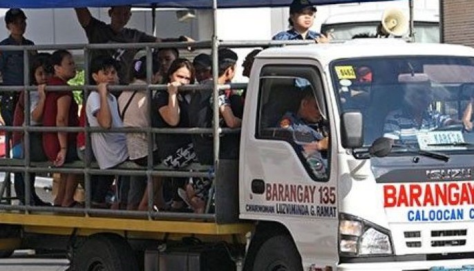Transport holiday strands thousands in MM
