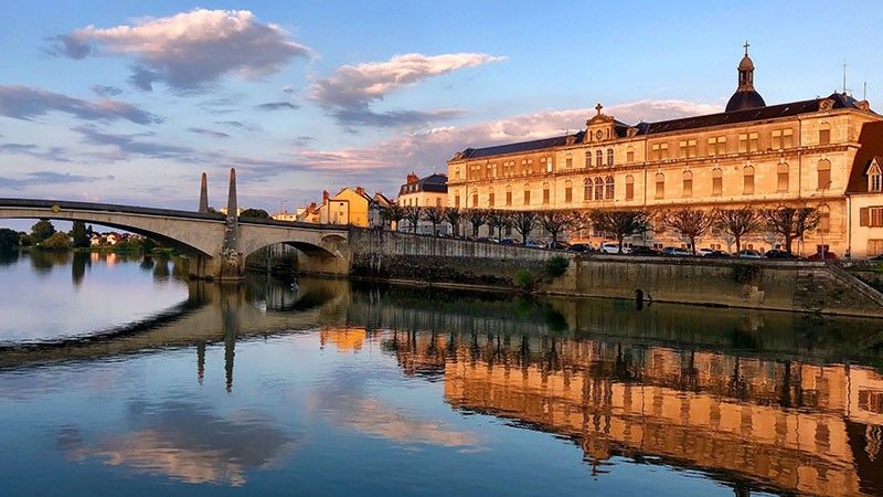 A scenic route of wines, truffles & rivers through the South of France