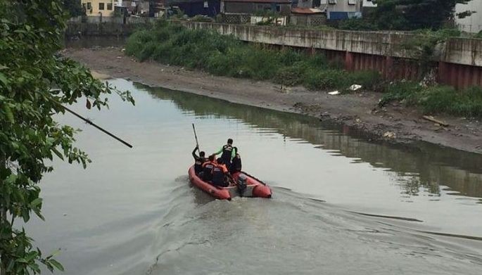 3 bata tinangay ng agos sa Tullahan River