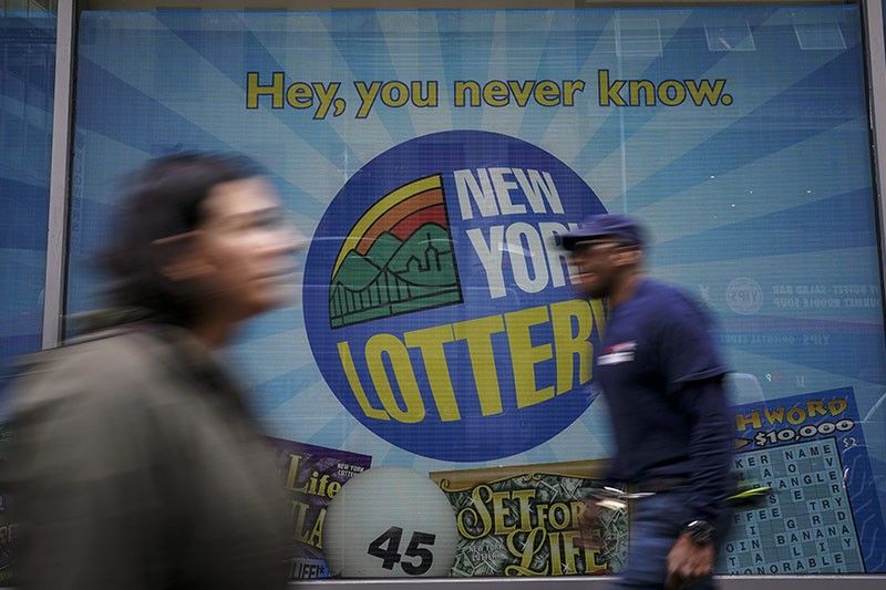 One winning ticket in huge $1.5B US lotto jackpot