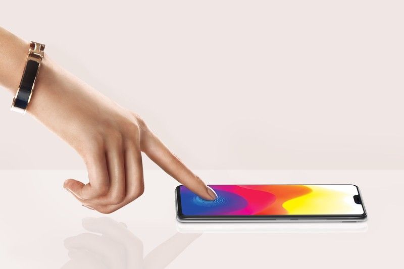 Vivo pioneers in-display fingerprint scanning with new X21 flagship