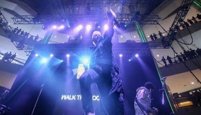 #FlashbackFriday: Walk the Moon in Manila 2018