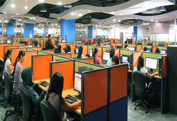 Filipinos among most engaged in work in Asia