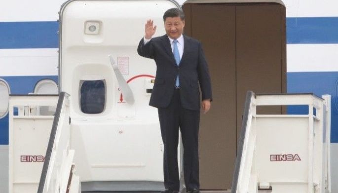 Duterte's security team, MMDA pointing fingers over road jams during Xi's visit