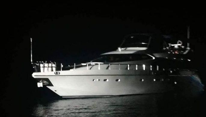 Off Talibon, Bohol: Yacht runs aground, 6 Chinese rescued