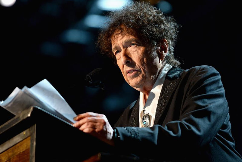Did Bob Dylan plagiarize Nobel lecture?