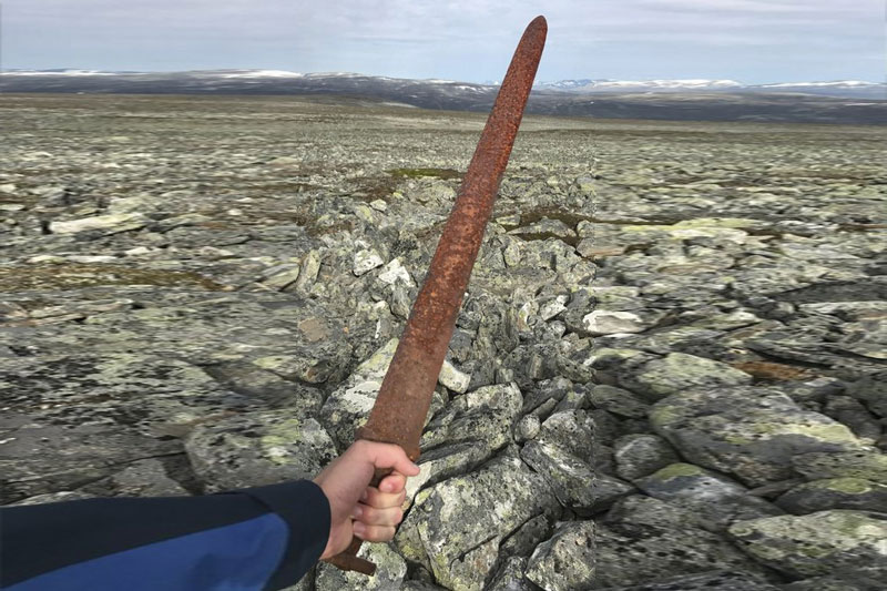Norwegians find well-preserved Viking-era sword