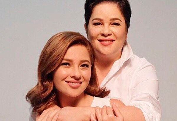 Andi Eigenmann brings some of Jaclyn Jose's ashes to Siargao