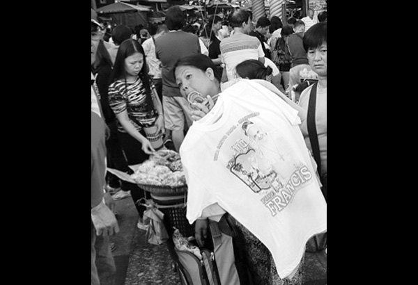 3 pope mobile inihanda para kay Pope Francis