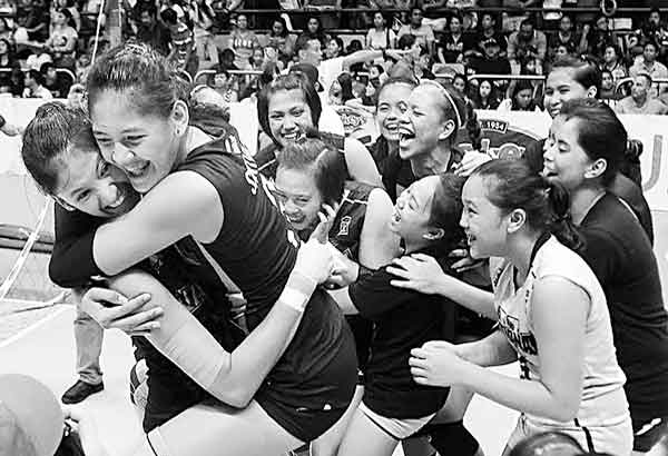 Hinog na ang NU volleybelles