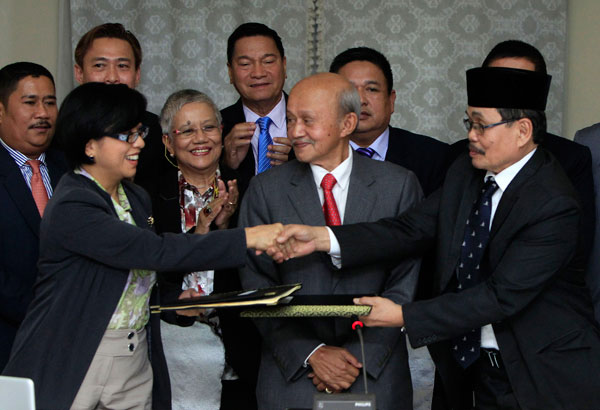 Bangsamoro deal pirmado na!