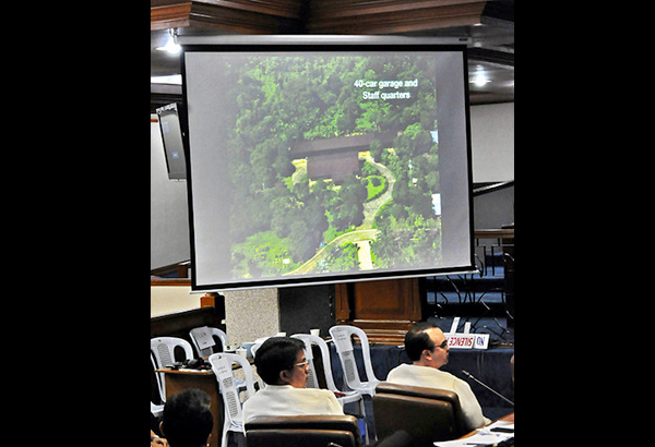 Kumuha ng photo sa Sunchamp farm &lsquo;Spy chopper&rsquo; kay Roxas &ndash; UNA