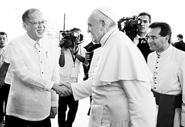 I am very, very happy! Pope kay PNoy