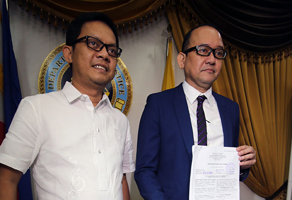 Sa P50M casino bribe: 2 BI execs sinibak! 