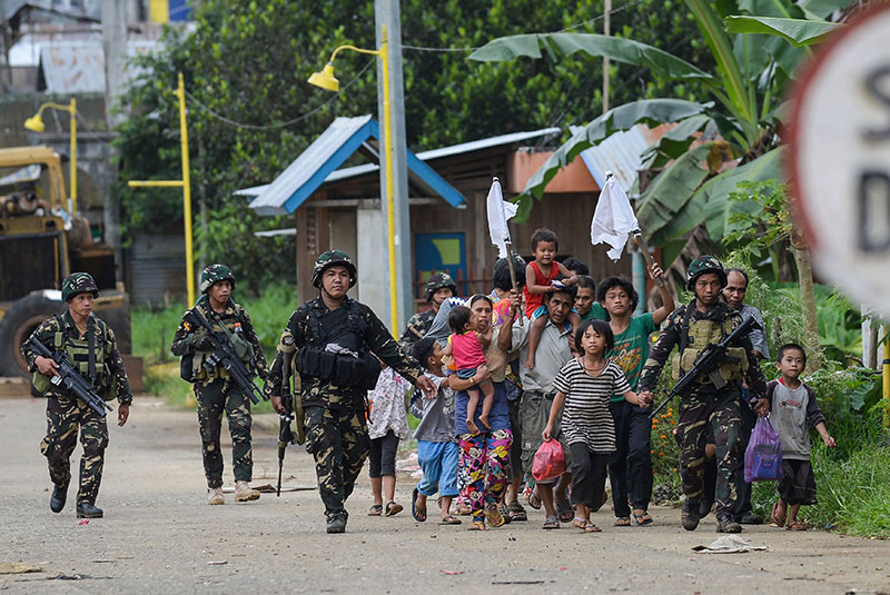 90% ng Marawi nabawi na sa Maute