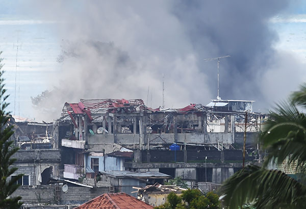 DND: Pagtatapos ng Marawi crisis nalalapit sa pagkamatay nina Hapilon, Omar