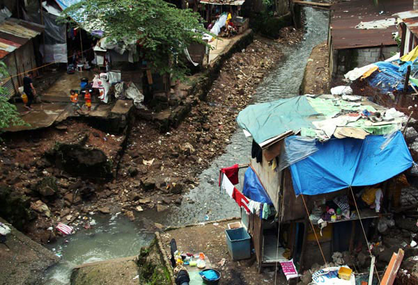 187 pamilya sa estero sa San Juan, inilikas