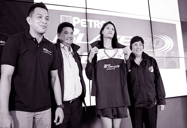 Mara&ntilde;o babandera sa Air Asia sa Philippine Super Liga Santiago top pick ng Blaze Spikers