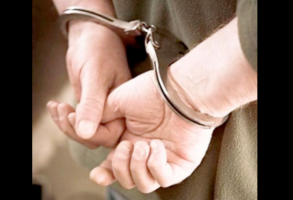 Chairman, 5 tanod tiklo sa arms cache