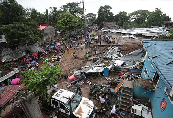 Water tank sumabog: 4 patay, 45 sugatan     