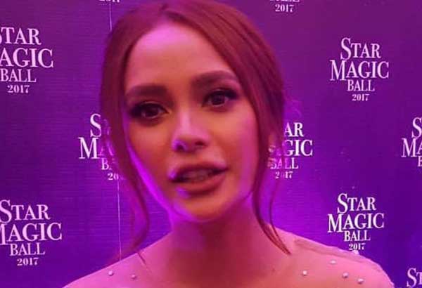 Arci hindi apektado sa pamimintas sa bagong retokeng mukha!