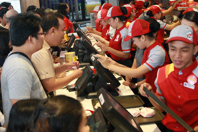 Jollibee firms up purchase  of additional 45% in Smashburger    