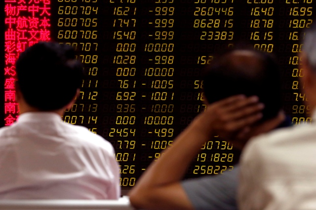  Stocks nearly pierce 9,000   