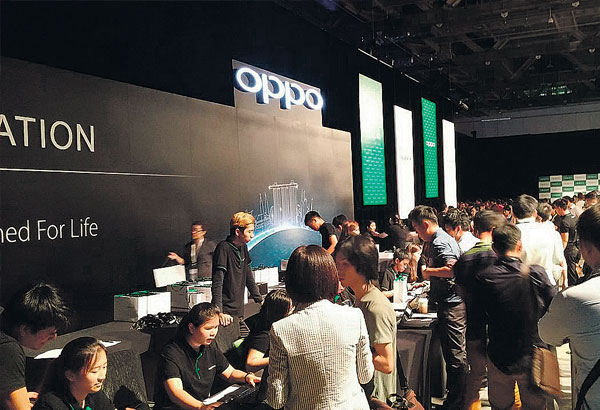 Yes! Oppo N3 and R5 take centerstage at Singapore launch