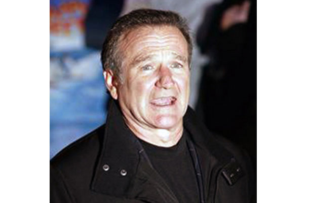 Robin Williams jokes about his heart surgery