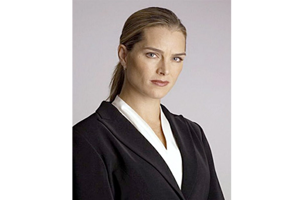How Brooke Shields handles a case