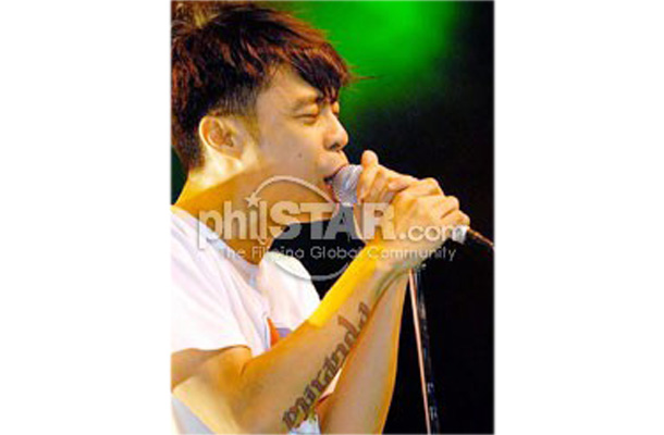 Chito Miranda joins Elements music camp