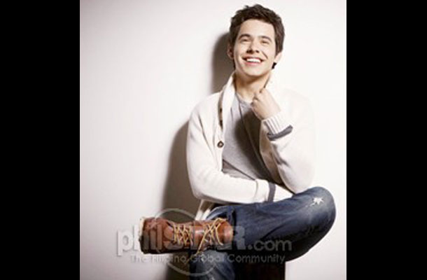 Glad Christmas Tidings from David Archuleta