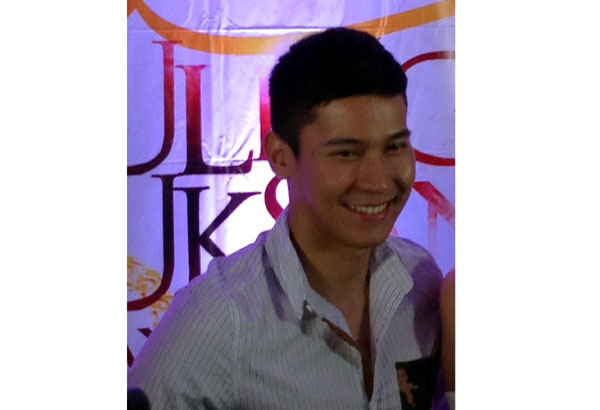 Enchong denies rumored sex video