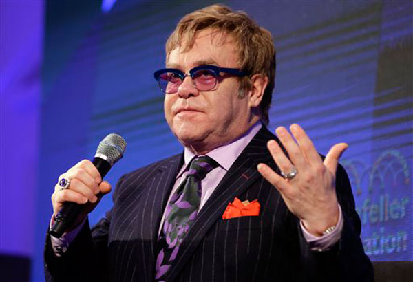 Elton John challenges new Russian anti-gay law