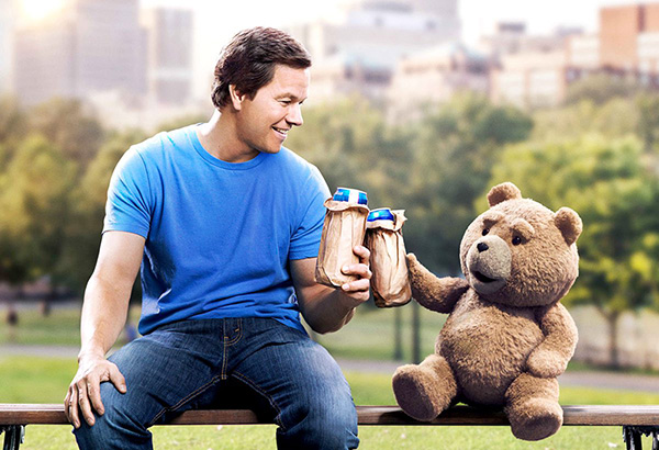 Hollywood actor Mark Wahlbergâ��s staple Christmas wish: book from Philippines