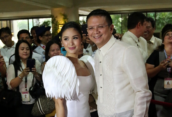 Chiz Escudero won't let wife Heart enter politics | Entertainment, News ...