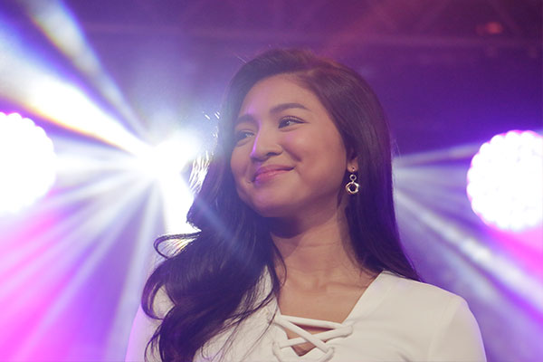 Can Pia, Nadine, Liza be Darna? Erik Matti weighs in