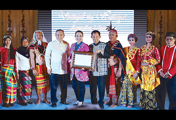 NCCA Dangal ng Haraya Award for Loren