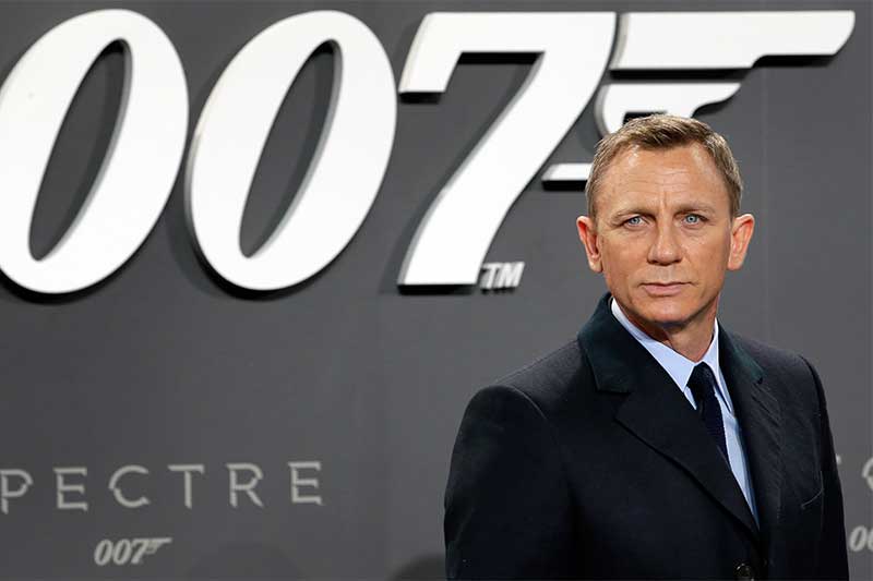 Daniel Craig, back as Bond, keeps 007 fans on edge