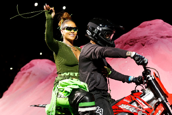 Rihanna rides into New York Fashion Week like a rock star
