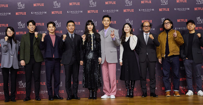 Kingdom' Cast Update 2021: What's Next for Ju Ji Hoon, Bae Doona, and the  Rest of the Cast of the Smash Hit K-Zombie Drama