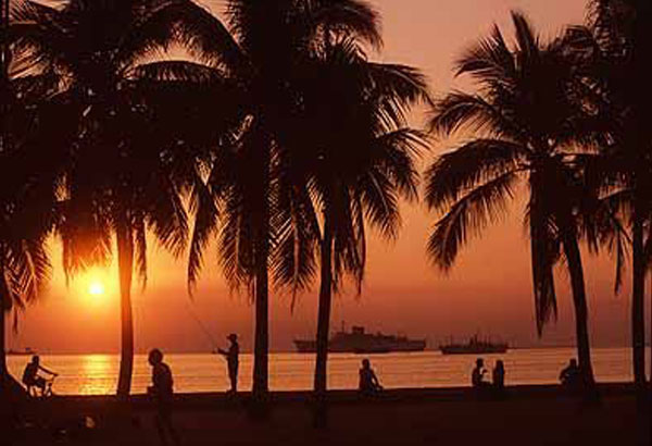 Lovers&rsquo; date, jogging bawal muna sa Manila Bay ngayong APEC week!