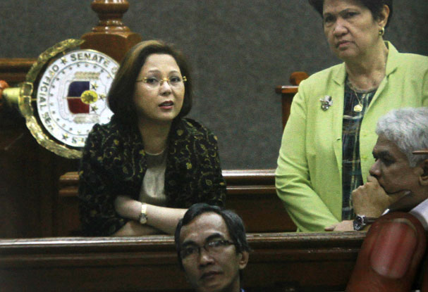 Aquino admin won't force Gigi Reyes to speak out - Palace