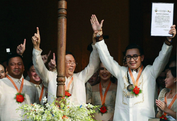 Gov. ER pinababa ni Erap sa puwesto