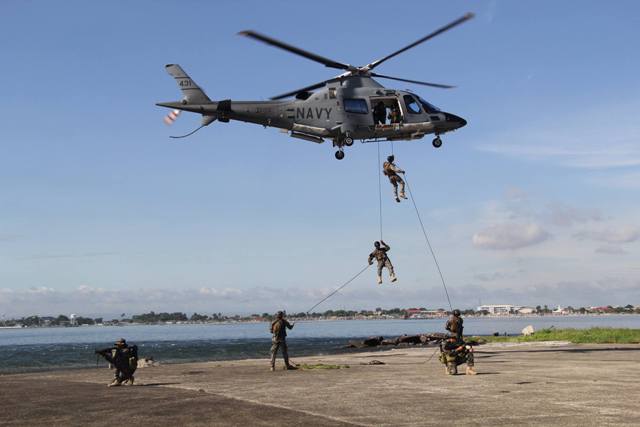 Air Force, Navy hold drills in Mindanao