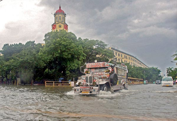 MMDA set to field flood constables